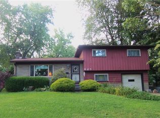 925 E Crain Ave, Kent, OH 44240