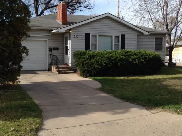 750 W 11th St #1, Loveland, CO 80537