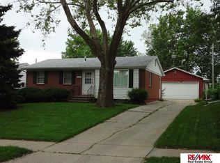 12723 B St, Omaha, NE 68144