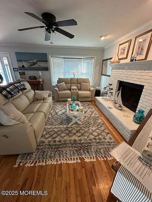 3 bed, 1.5 bath, $2,900 — Photo 4
