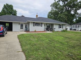 1313 E Douglas St, Goshen, IN 46528