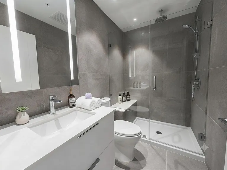 6138 Birney Ave #101 — Photo 9
