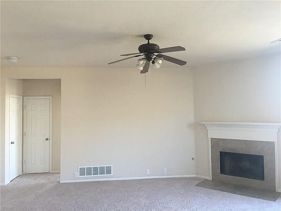 2nd image of 13341 Vista Glen Ln