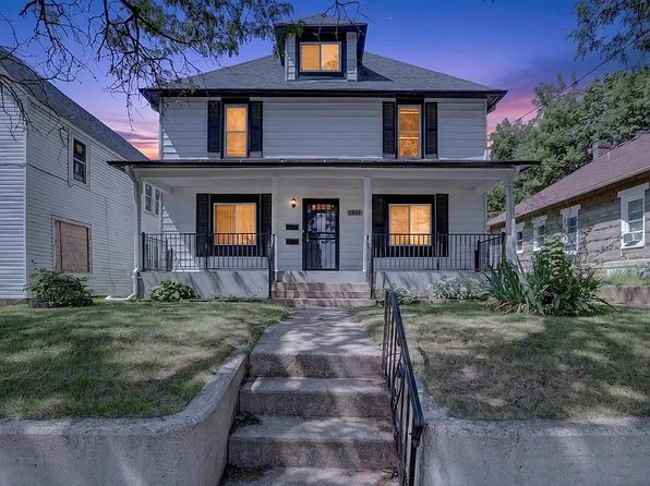 1541 West St #B