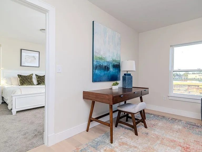 488 Quincy Ave #6 — Photo 17