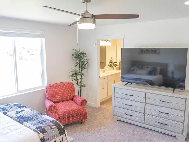 W Wysteria Dr — Photo 10