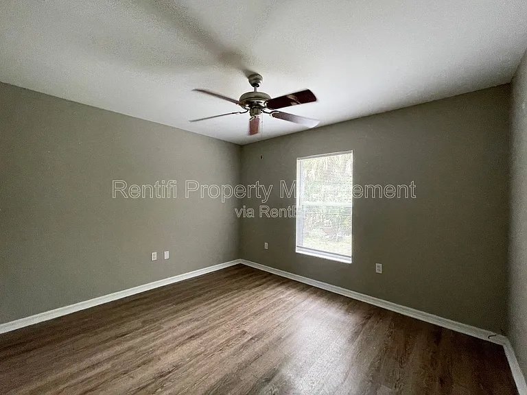 11495 Forest Mere Dr — Photo 14