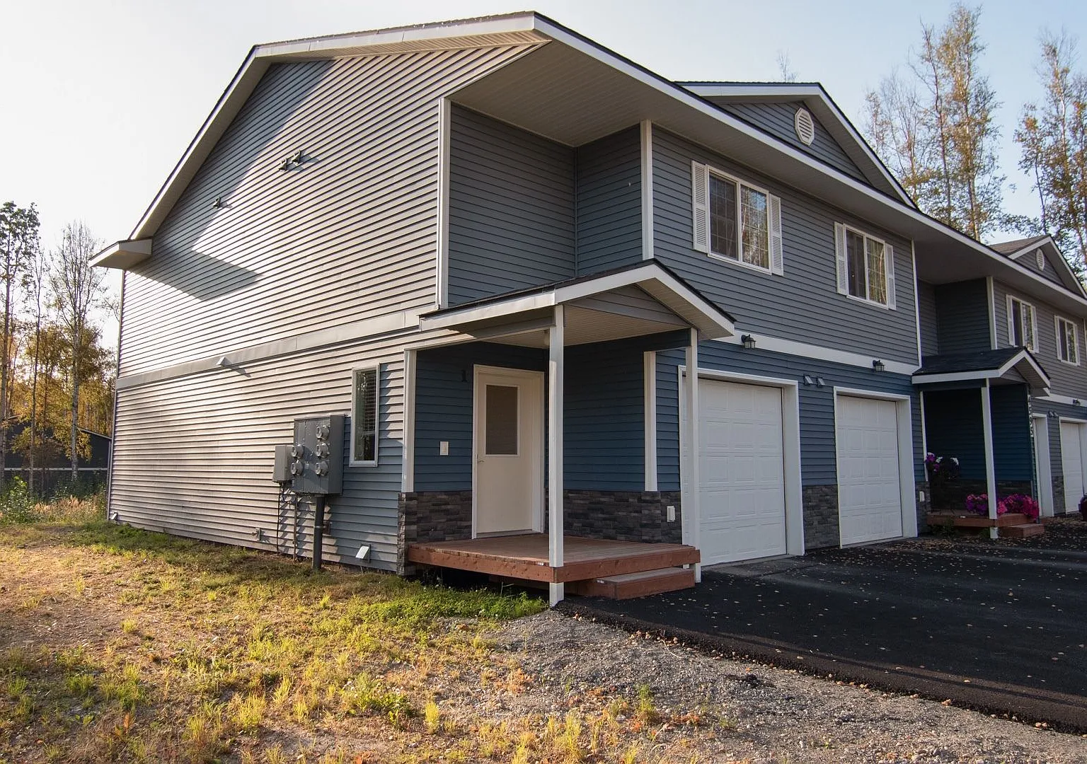 4595 W Overby Street — Photo 1