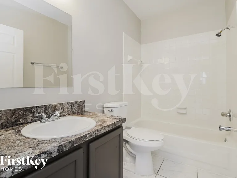 102 Flint St — Photo 14