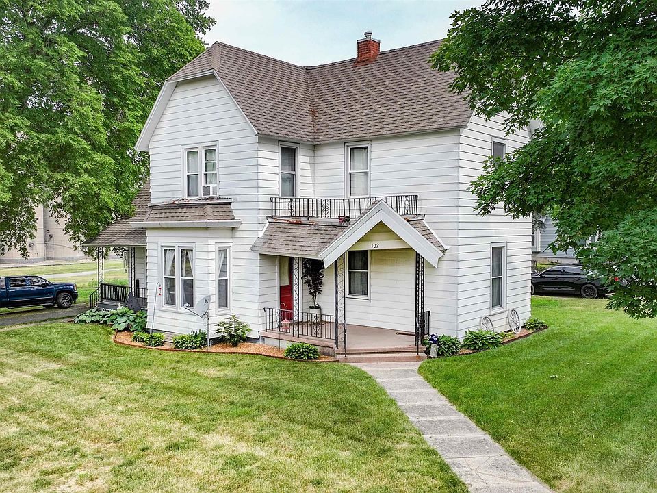102 E Walnut St, Chalmers, IN 47929 MLS 202318920 Zillow