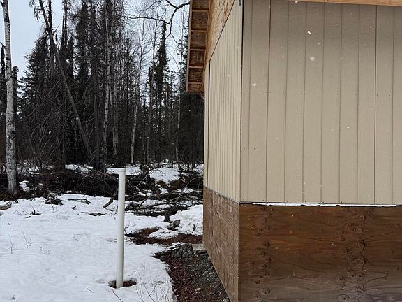 4th image of 37548 S Talkeetna Spur