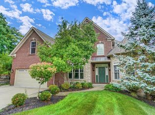 3043 Spencer Hill Dr, Cincinnati, OH 45226