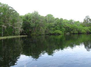 2957 W Cypress Dr, Dunnellon, FL 34433