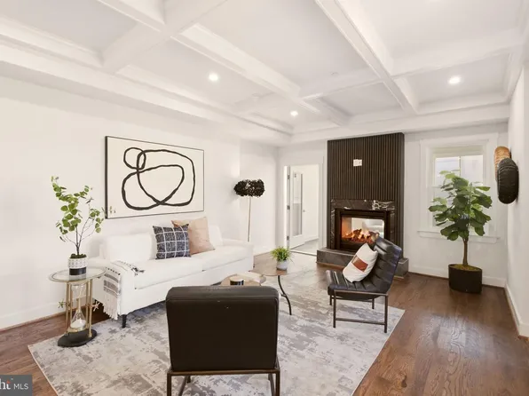 702 Randolph St NW #2, Washington, DC 20011
