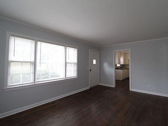 3rd image of 5323 Linden St
