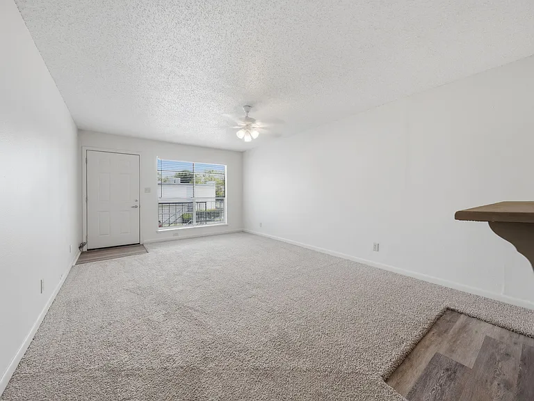 Park Place Apartments — Photo 19