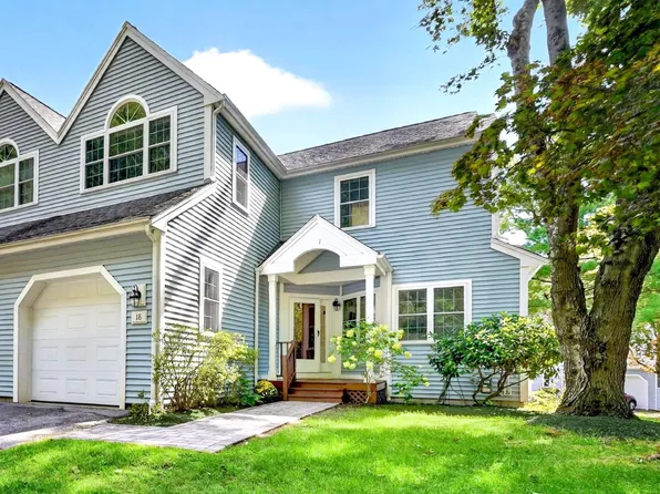 18 Knollwood Ct Unit 18, Burlington, MA 01803