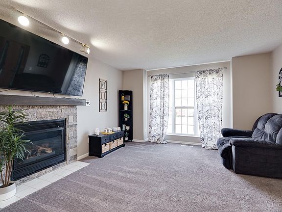 3rd image of 2557 Schafer Knoll Ct