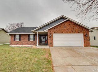 117 Essex St, Jerseyville, IL 62052