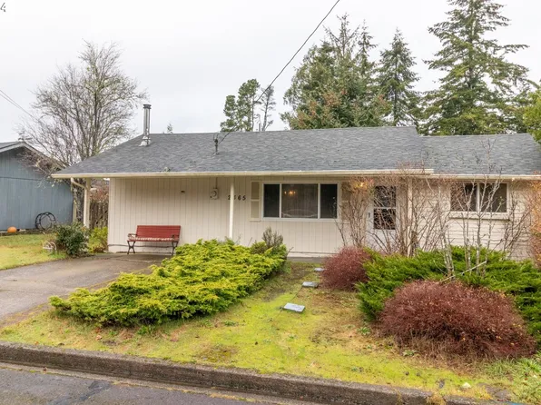 2365 17th St, Florence, OR 97439