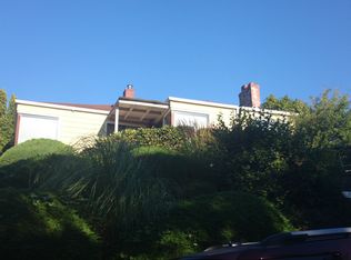 2821 27th Ave W, Seattle, WA 98199