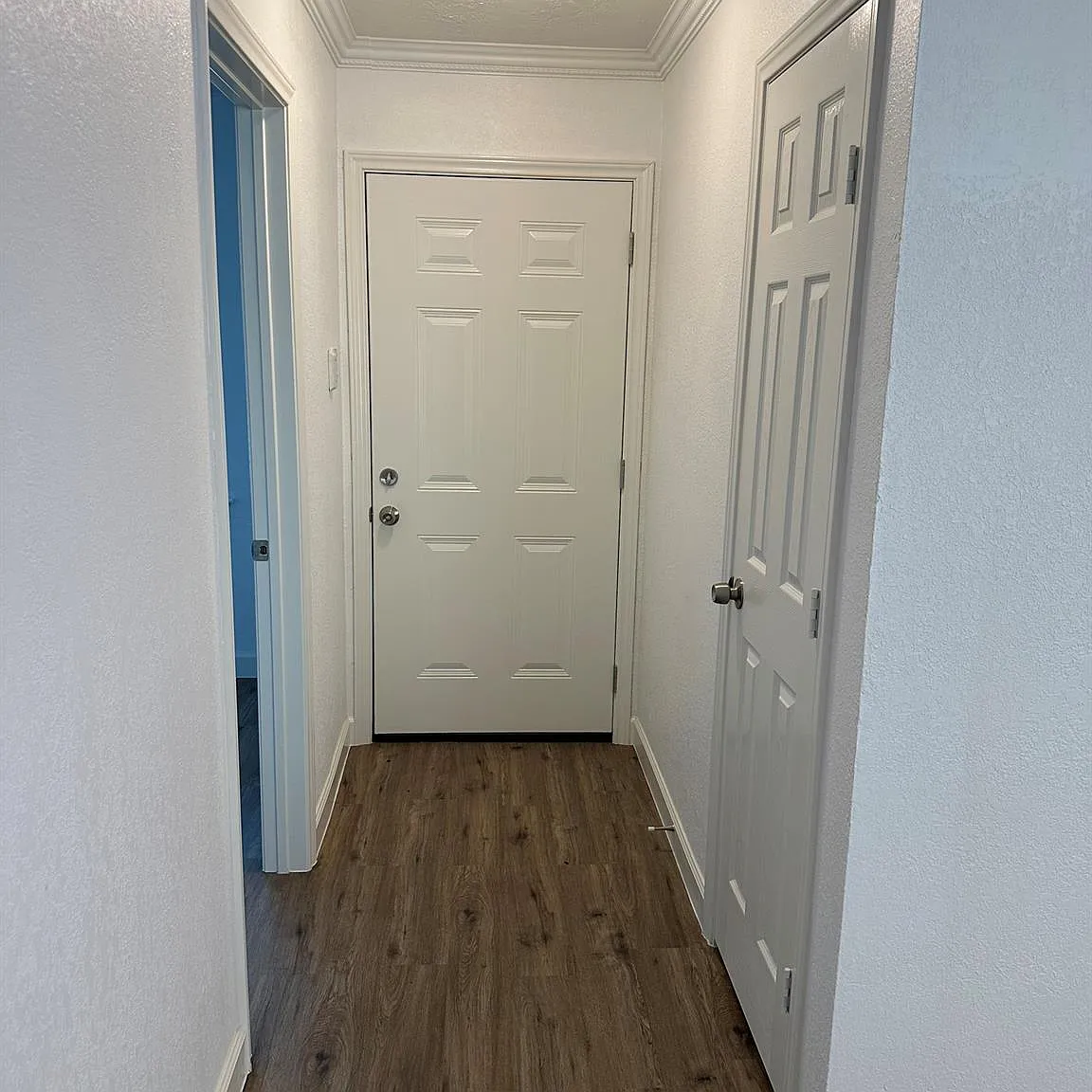 3 bed, 1.5 bath, 1065 sqft, $1,650 — Photo 4