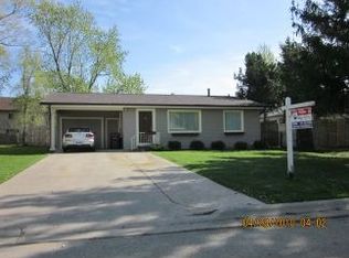 304 W Park St, Harvard, IL 60033