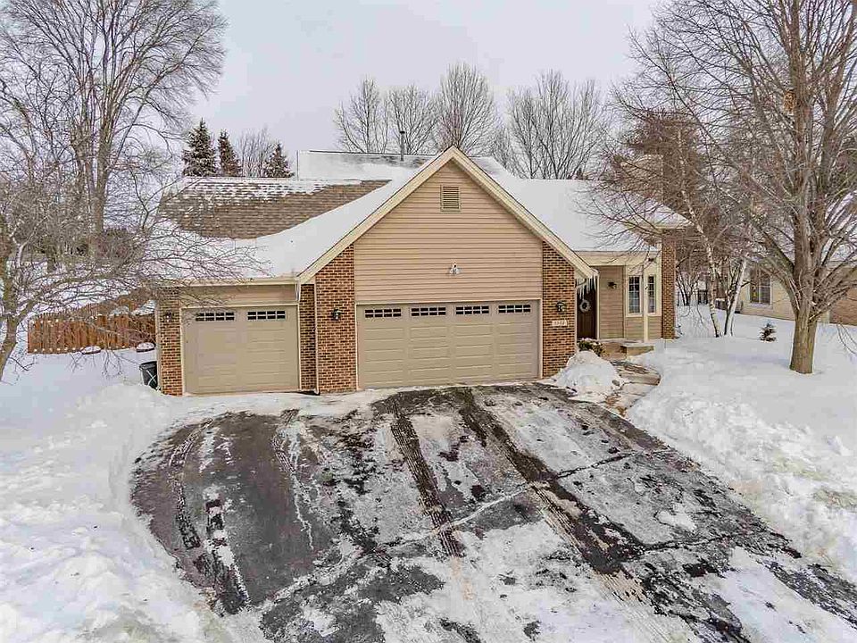 1st image of 1302 Woodcreek Bnd