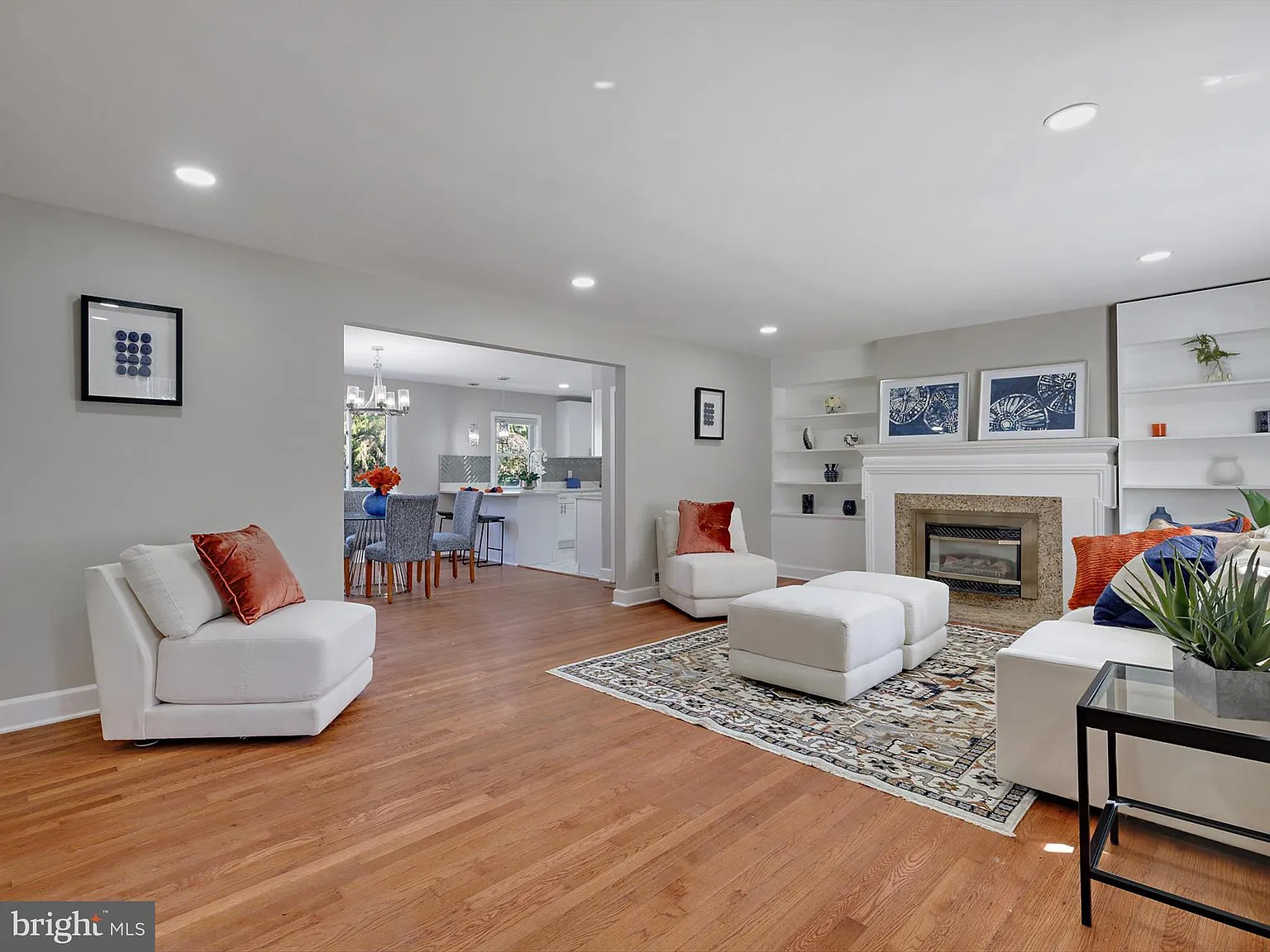 7 bed, 2228 sqft, $4,500 — Photo 4