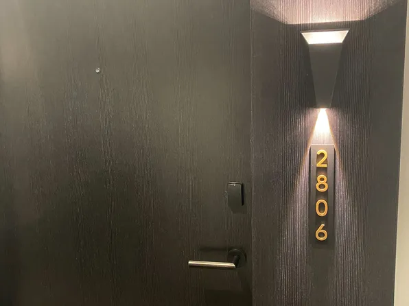 470 Front St W, Toronto, ON