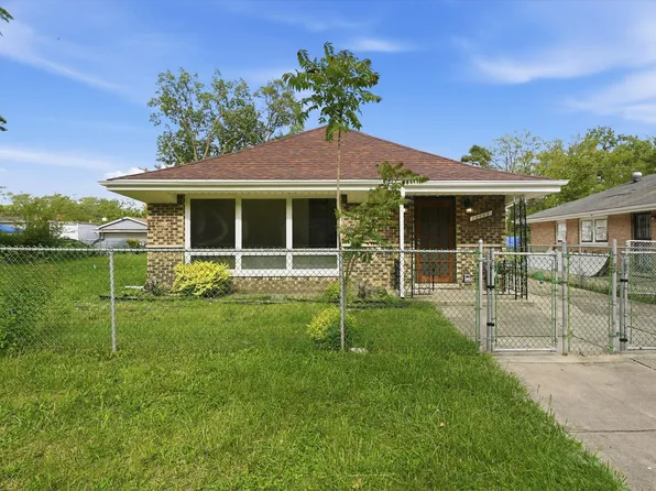 13409 S Komenski Ave, Robbins, IL 60472