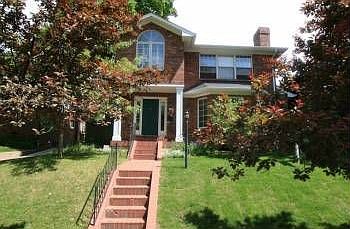 1st image of 928 S Cove Way