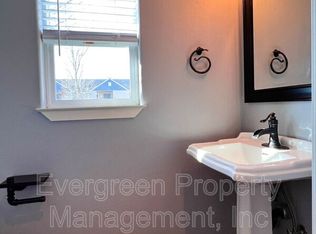 2546 NW 1st Dr, Gresham, OR