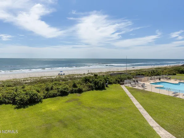 2305 W Ft Macon Road #302, Atlantic Beach, NC 28512