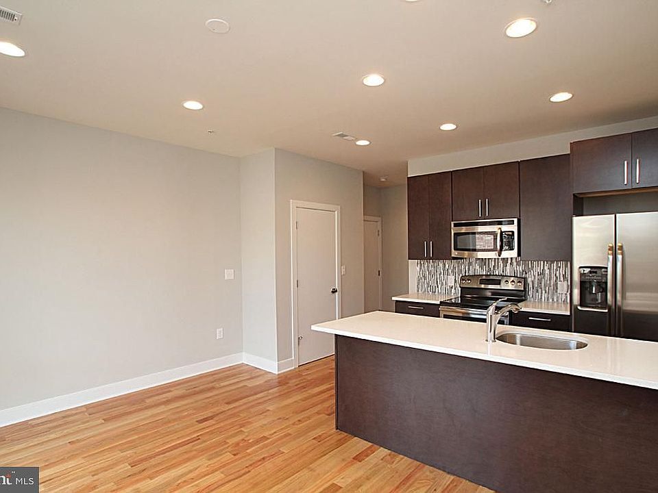 1600 South St #2-3F, Philadelphia, PA 19146 | Zillow