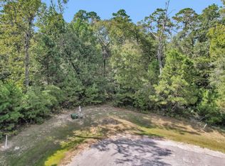 50 Firewood Rd, Huntsville, TX 77340