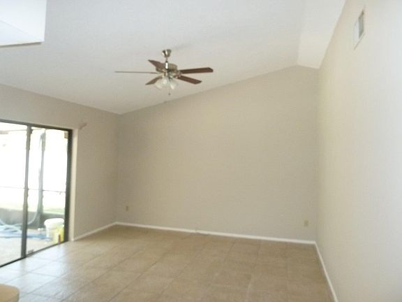 4th image of 2886 Buccaneer Dr