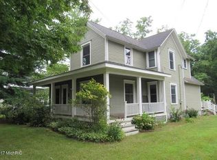 117 Cora St, Allegan, MI 49010