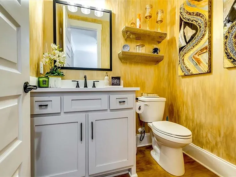 155 Dean Dr — Photo 15