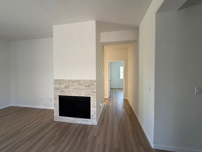 2304 Morningside Ave — Photo 10
