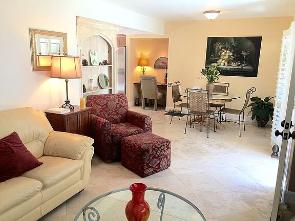 4th image of 1043 12th Street #4