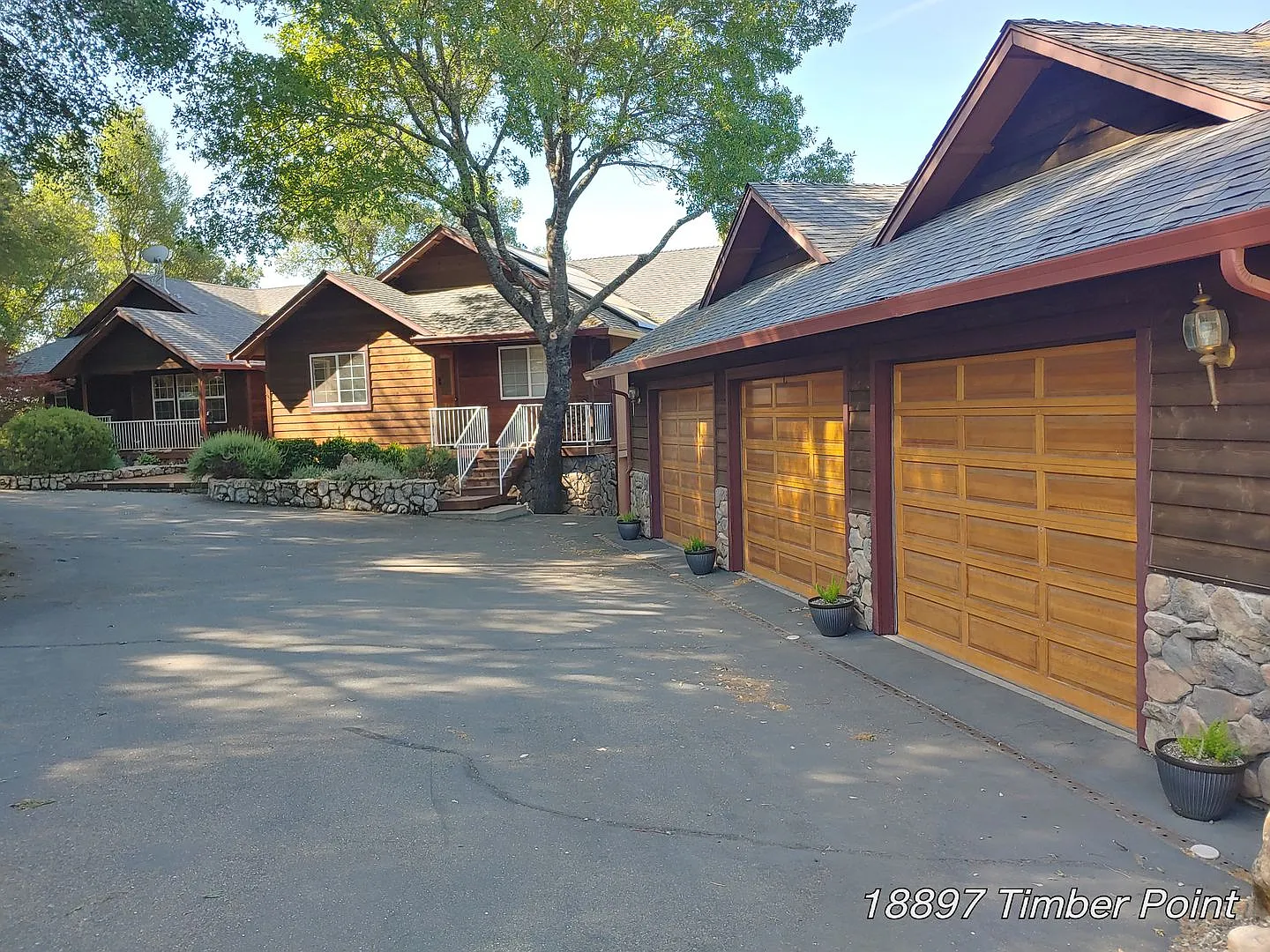 18897 Timber Point Rd photo 1