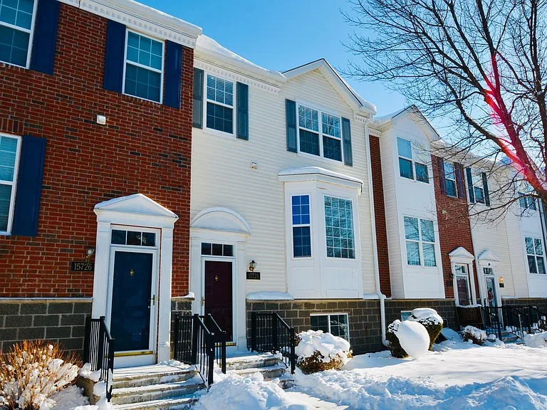 15728 Fox Cir — Photo 19
