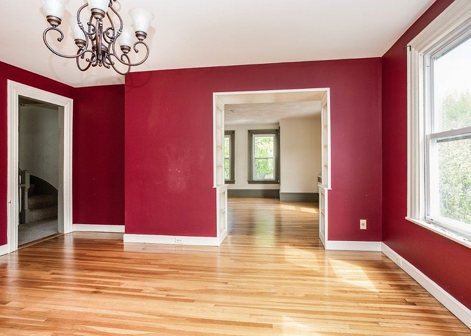 52 Chestnut St Wakefield, MA, 01880 Apartments for Rent Zillow
