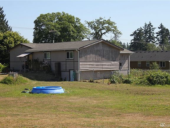 4th image of 1054 S 88th St