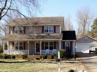 210 Valiant Dr, Paducah, KY 42001