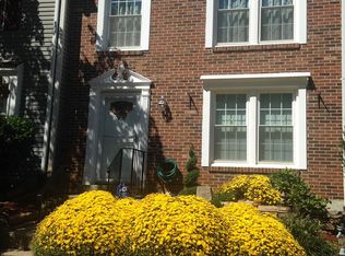 12526 Laurel Grove Pl, Germantown, MD 20874