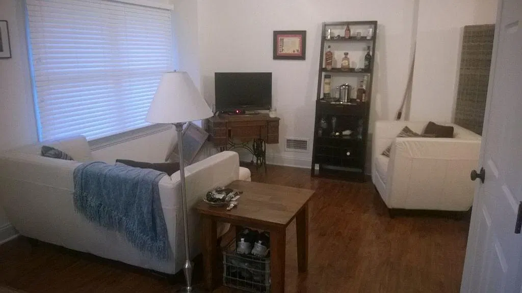 1 bed, 705 sqft, $1,950 — Photo 4