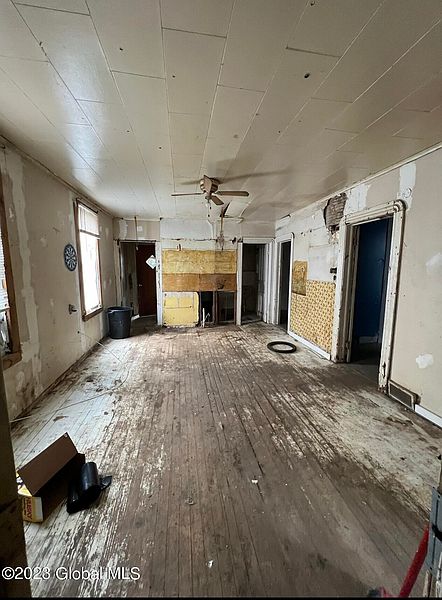 2nd image of 819 Bridge Street