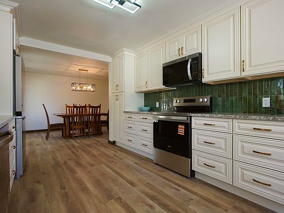 2nd image of 1317 S Beech Street